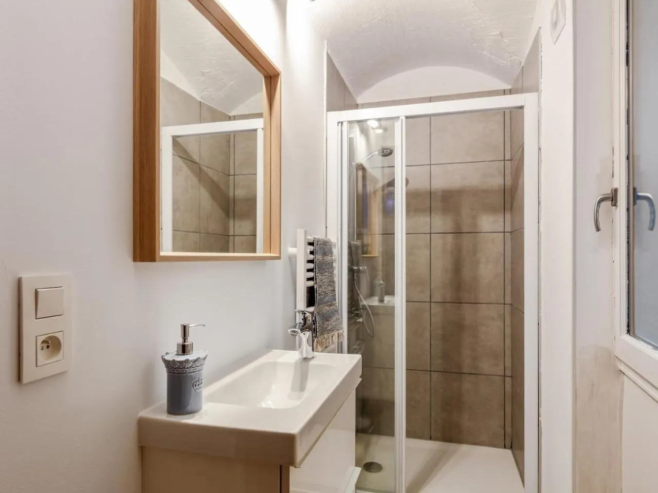 L'Atelier Des Traboules, Au Coeur Du Vieux Lyon Ail Apartment France